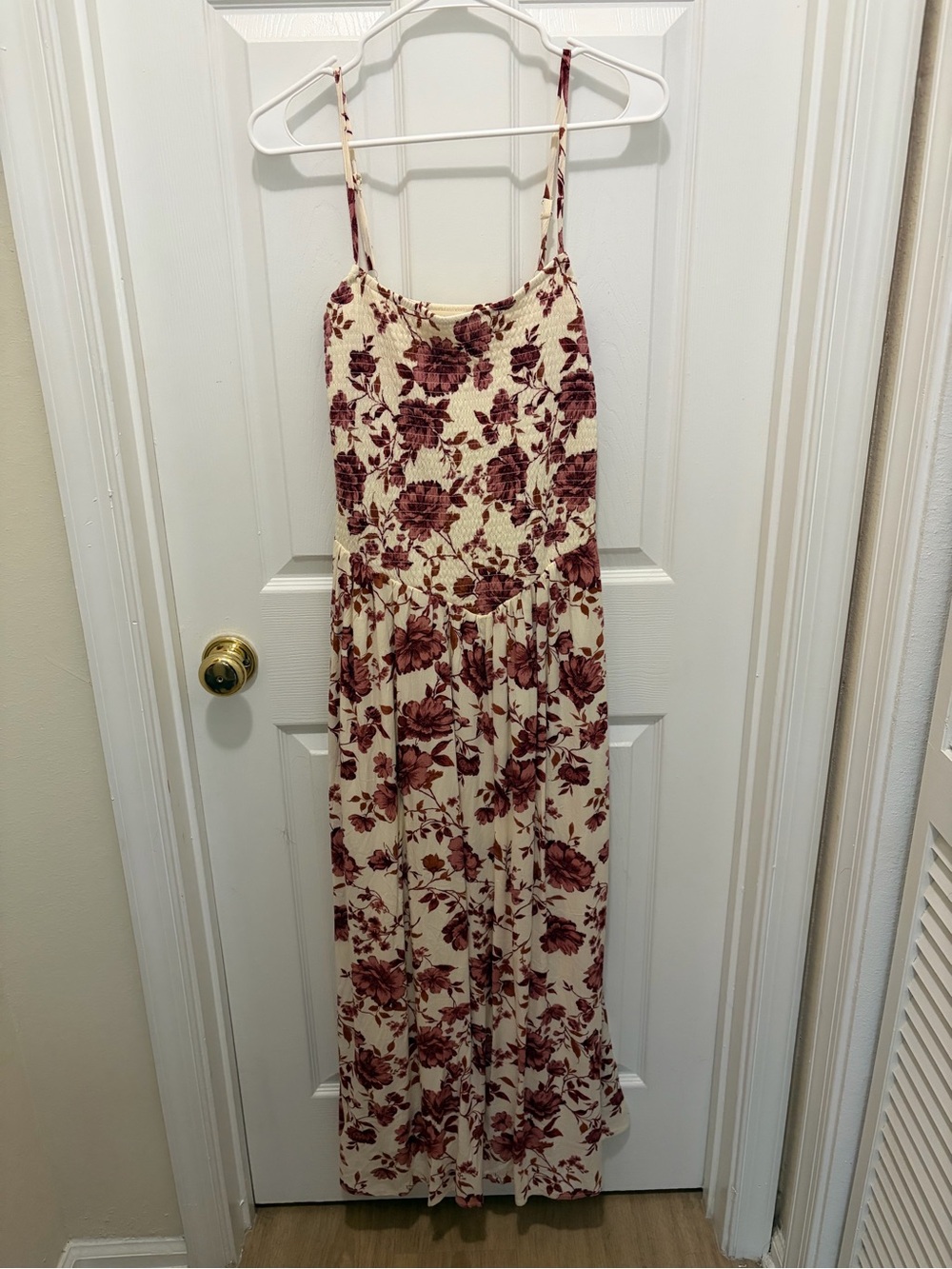 Jessica Simpson Cream Maxi Dress with Burgundy Floral Print